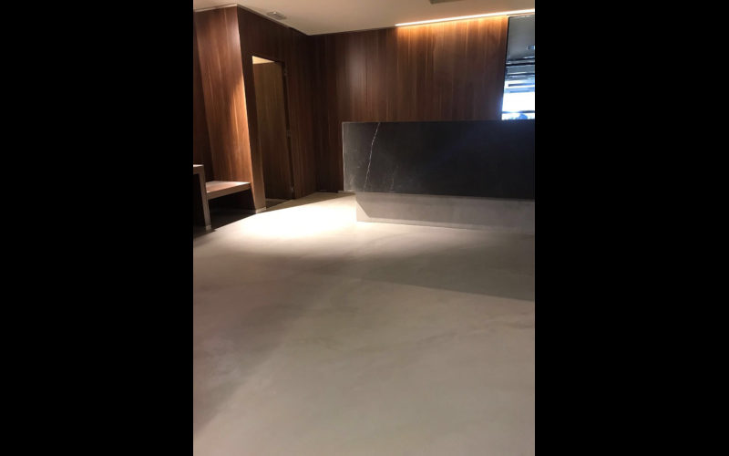 /microcement-reception-3.